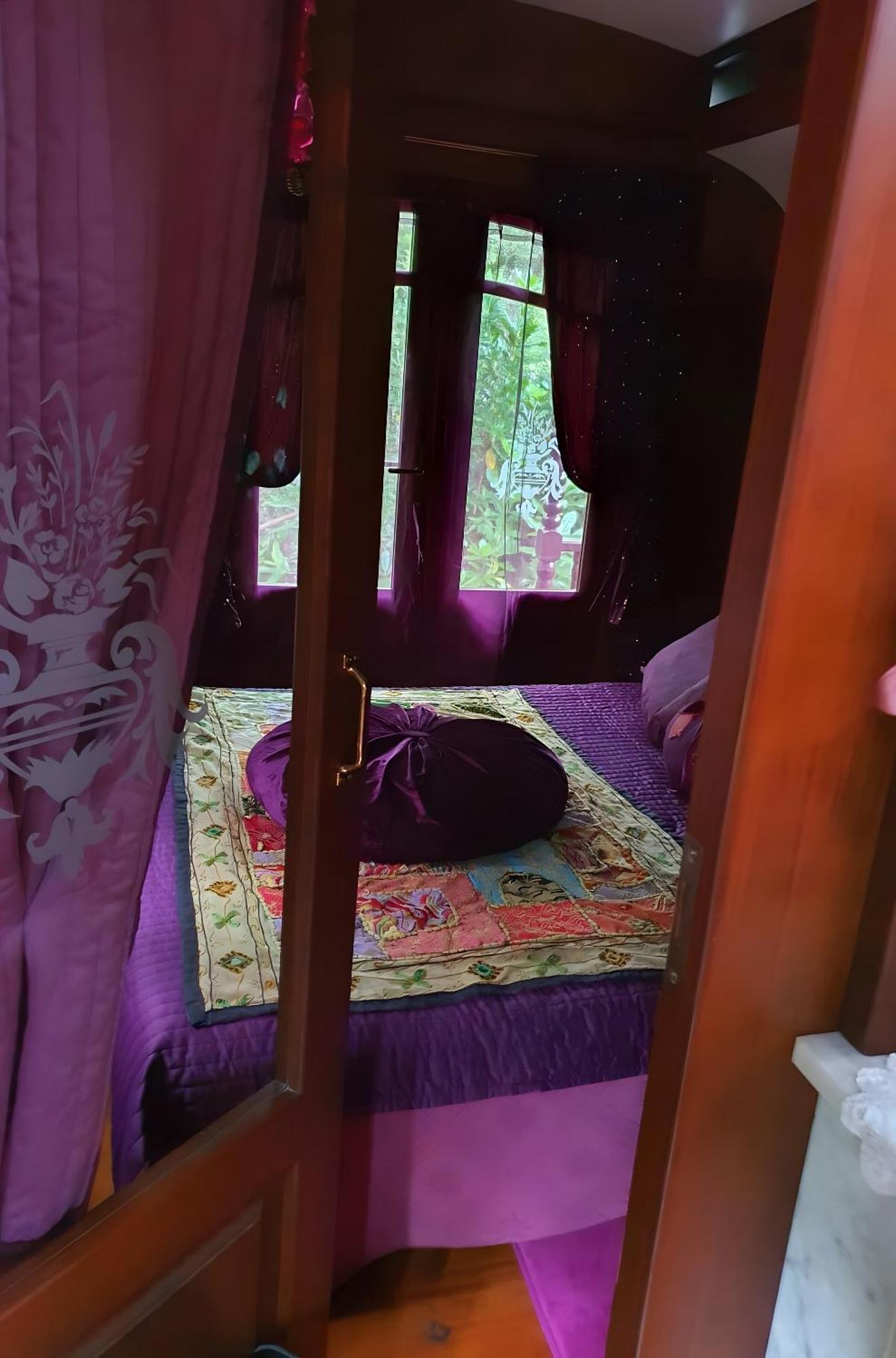 La Roulotte D'Alany Hotel Grayan-et-l'Hopital Ngoại thất bức ảnh